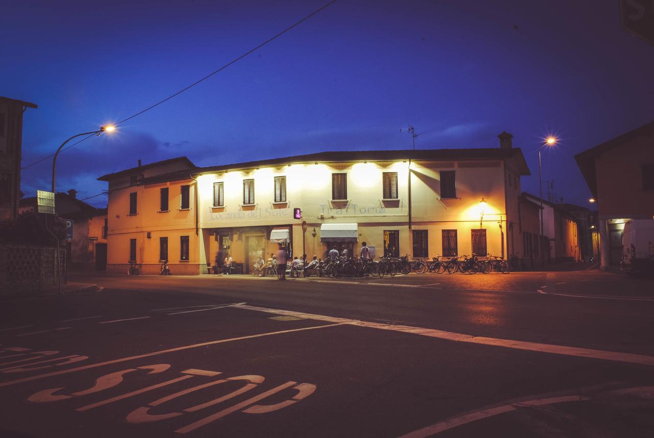 Locanda Del Sole Mozzanica Buitenkant foto